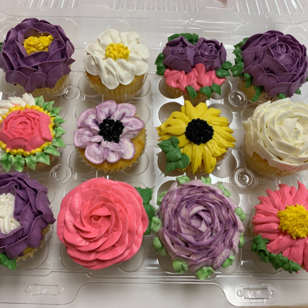 April 16 - Canvas Academy-Cake Project Class - Flower Cup Cakes - 2:00PM-4:00PM